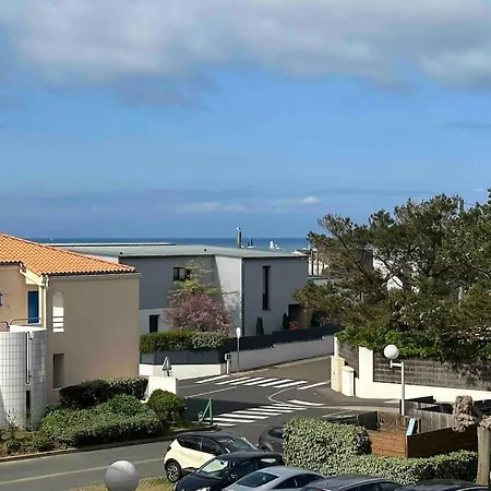 T2 Av Loggia La Pironniere Appartement *