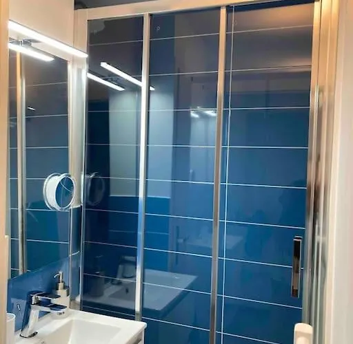 T2 Av Loggia La Pironniere